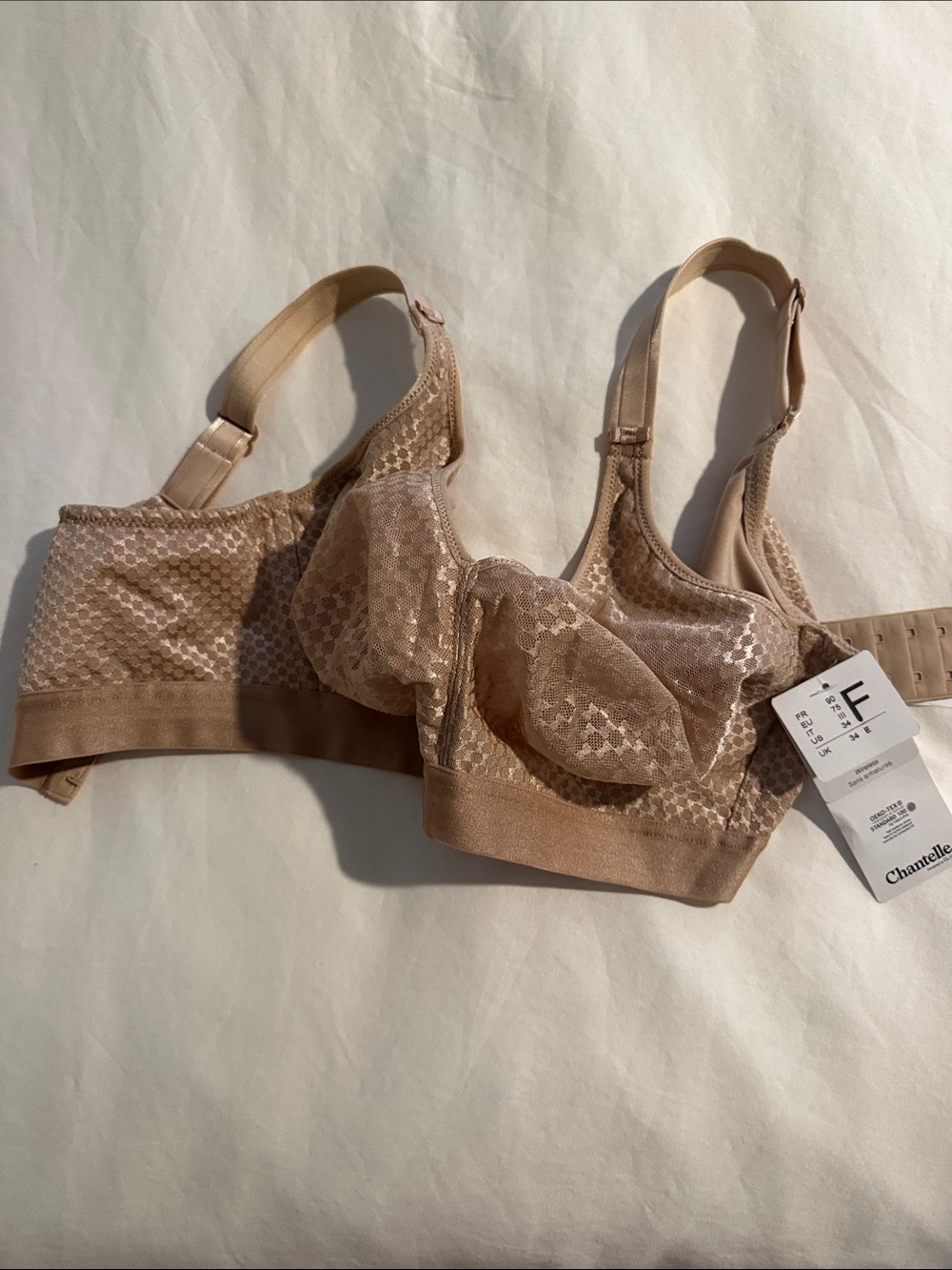 NWT LIMITED EDITION CHANTELLE MAGNIFIQUE NOUVEAU WIRELESS BRA 34 DDD (SIZE F)